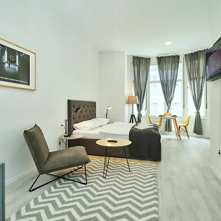 Zigzag Integrated זאגרב
